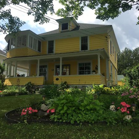 The Yellow House Bed & Breakfast Stanstead Plain Exteriör bild